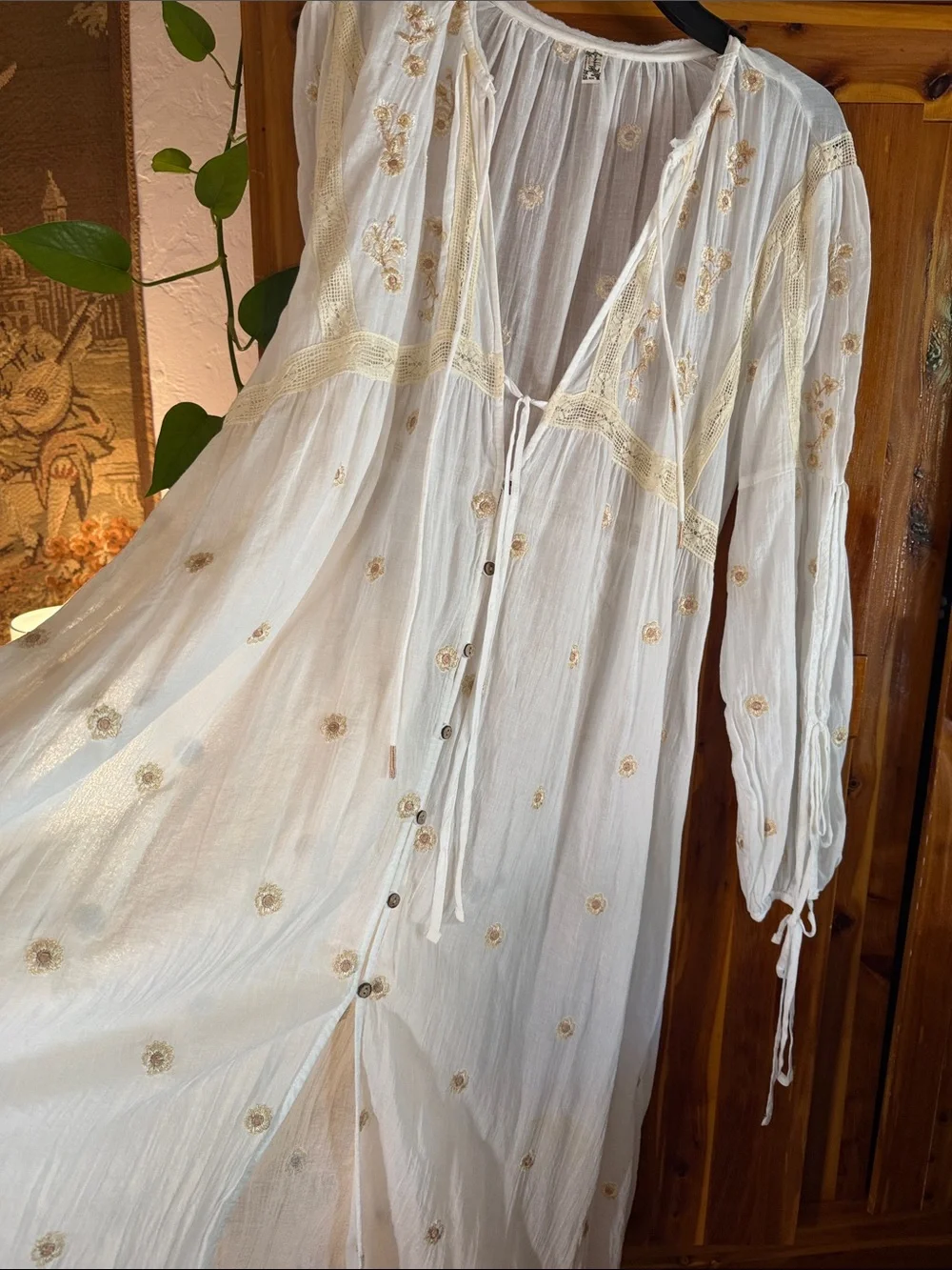 Free People closure dress flowy
